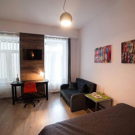 Ultra Central Bohemian Apartment 2 Cluj-Napoca Ngoại thất bức ảnh